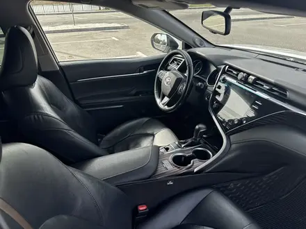 Toyota Camry 2019 года за 13 350 000 тг. в Павлодар – фото 11
