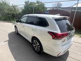 Mitsubishi Outlander 2022 года за 12 300 000 тг. в Алматы – фото 5