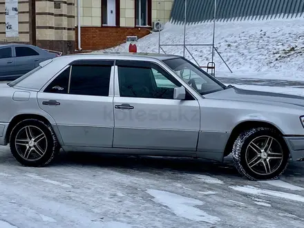 Mercedes-Benz E 200 1995 года за 2 000 000 тг. в Житикара – фото 3