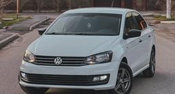 Volkswagen Polo 2016 года за 4 400 000 тг. в Астана