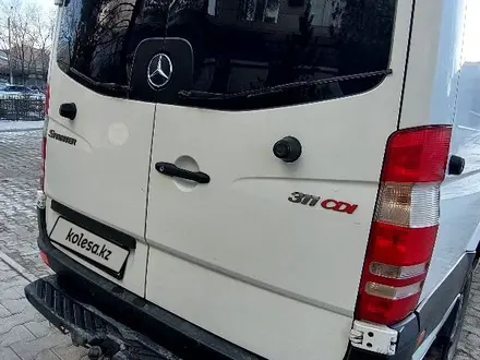 Mercedes-Benz Sprinter 2008 года за 10 000 000 тг. в Жезказган – фото 4