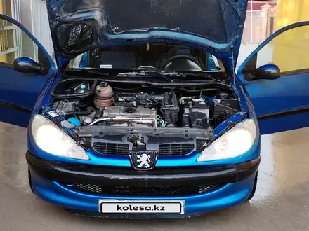 Peugeot 206 2006 года за 1 500 000 тг. в Алматы – фото 17