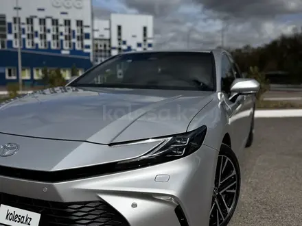 Toyota Camry 2025 года за 18 800 000 тг. в Караганда – фото 3