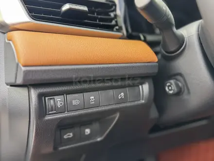 Toyota Camry 2025 года за 18 800 000 тг. в Караганда – фото 24