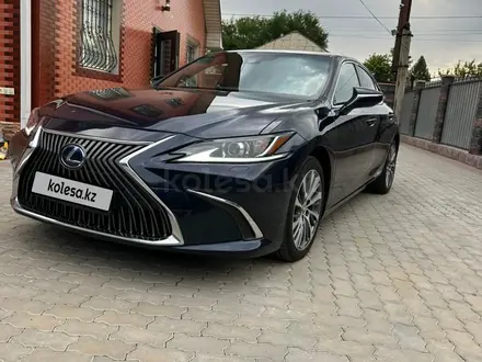 Lexus ES 250 2020 года за 20 000 000 тг. в Алматы – фото 6
