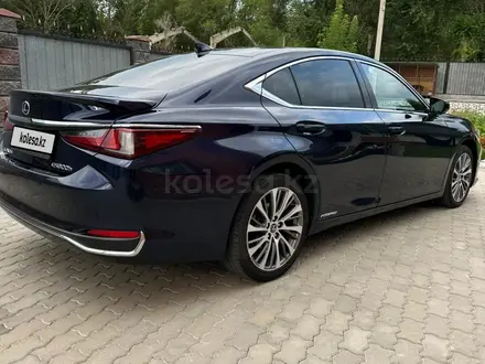 Lexus ES 250 2020 года за 20 000 000 тг. в Алматы – фото 9