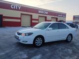 Toyota Camry 2002 года за 4 800 000 тг. в Актобе