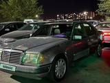 Mercedes-Benz E 260 1991 года за 1 500 000 тг. в Алматы – фото 2