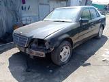 Mercedes-Benz C 180 1996 годаүшін500 000 тг. в Тайынша – фото 4