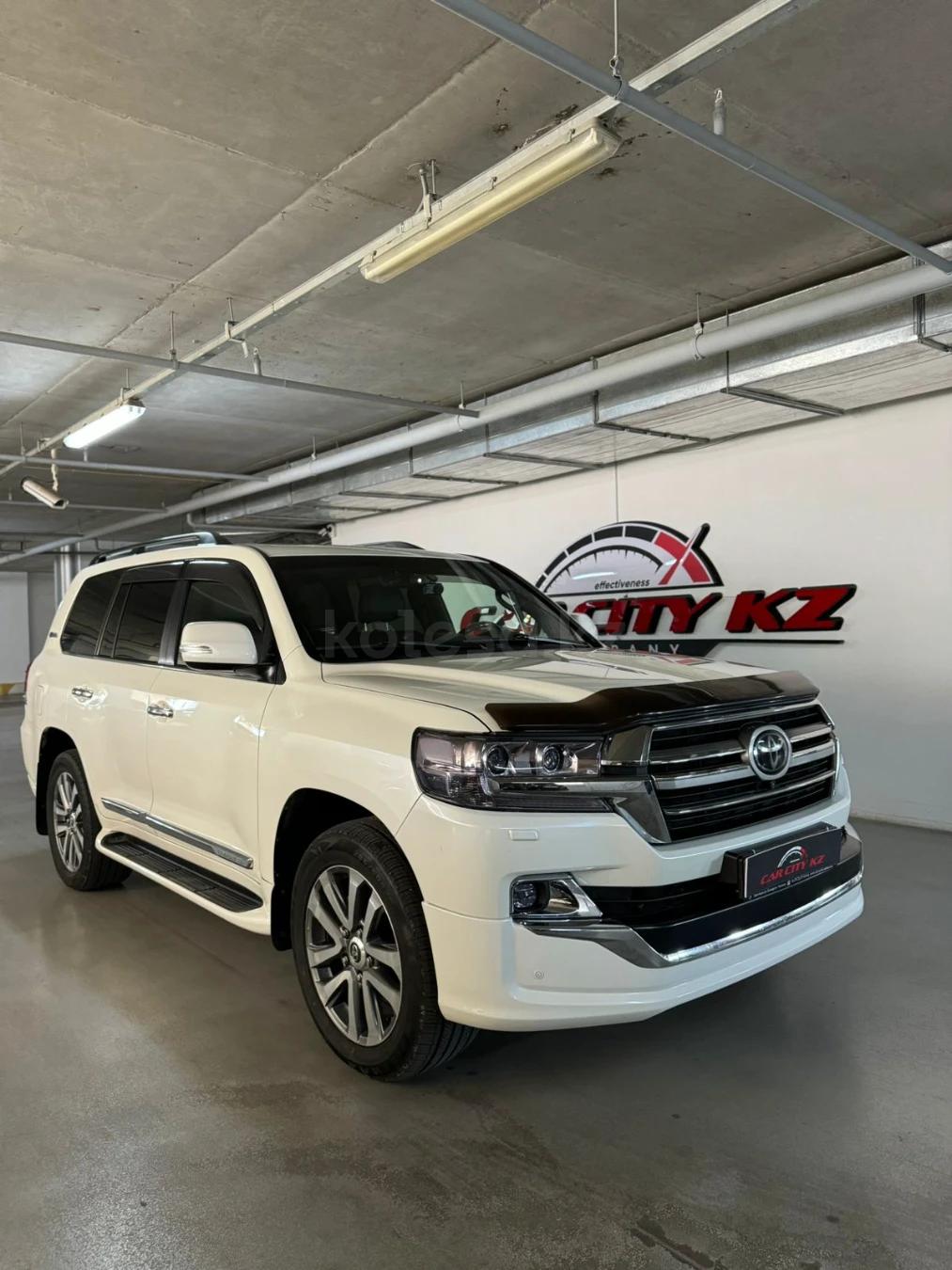 Toyota Land Cruiser 2019 г.