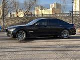 BMW 750 2010 года за 10 800 000 тг. в Астана – фото 2