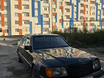 Mercedes-Benz E 280 1994 года за 2 800 000 тг. в Алматы – фото 3