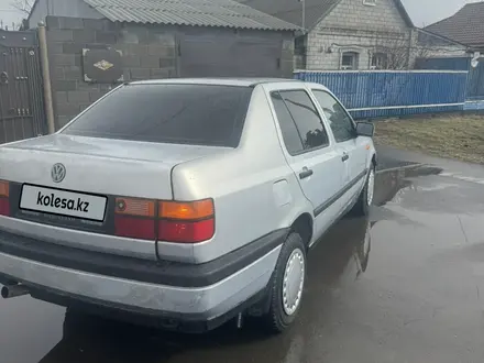 Volkswagen Vento 1993 года за 1 100 000 тг. в Павлодар – фото 11