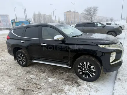 Mitsubishi Montero Sport 2023 года за 18 300 000 тг. в Уральск – фото 3