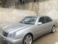 Mercedes-Benz E 240 2000 года за 5 500 000 тг. в Шымкент – фото 4