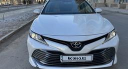 Toyota Camry 2020 года за 16 200 000 тг. в Астана – фото 2