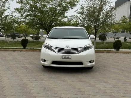 Toyota Sienna 2015 года за 10 900 000 тг. в Актау – фото 3