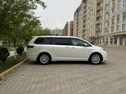 Toyota Sienna 2015 года за 10 900 000 тг. в Актау – фото 5
