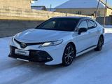 Toyota Camry 2020 годаfor15 100 000 тг. в Шымкент – фото 2