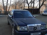 Mercedes-Benz E 230 1992 года за 1 570 000 тг. в Усть-Каменогорск – фото 2