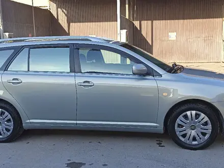 Toyota Avensis 2004 года за 4 700 000 тг. в Тараз – фото 3