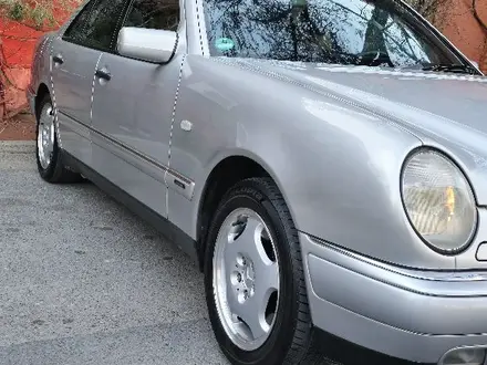 Mercedes-Benz E 280 1997 года за 5 600 000 тг. в Шымкент – фото 5