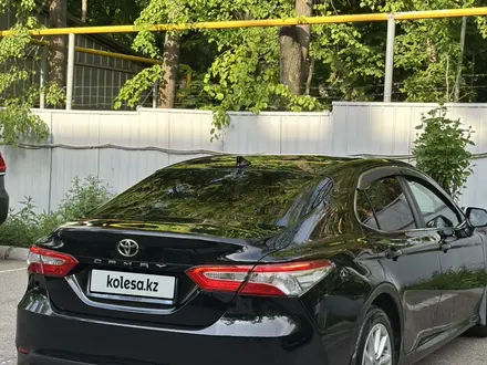 Toyota Camry 2021 года за 13 000 000 тг. в Алматы – фото 4