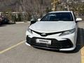 Toyota Camry 2021 года за 17 500 000 тг. в Алматы – фото 2