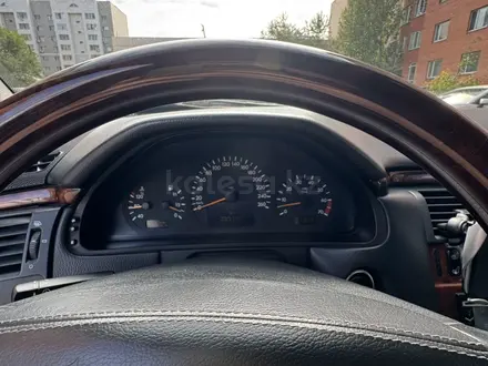 Mercedes-Benz E 320 2001 года за 4 300 000 тг. в Астана – фото 7