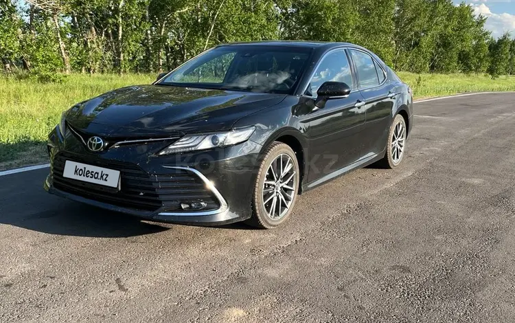 Toyota Camry 2023 года за 14 500 000 тг. в Петропавловск
