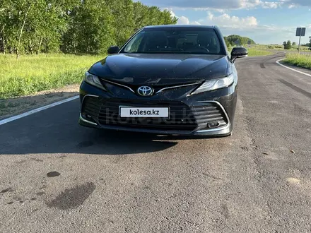 Toyota Camry 2023 года за 14 500 000 тг. в Петропавловск – фото 8
