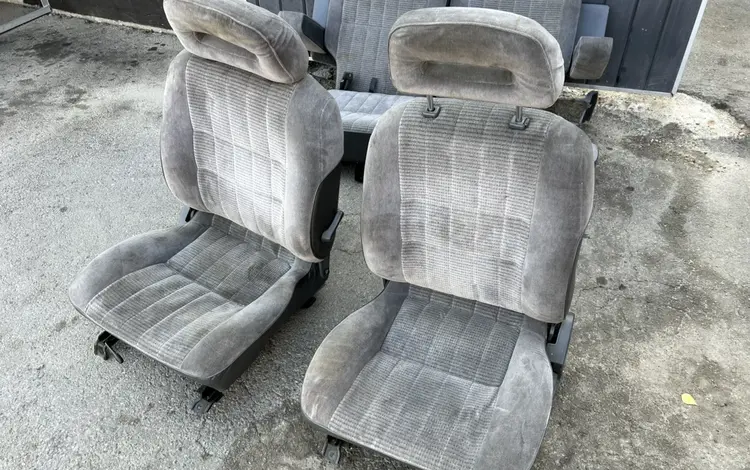 Салон, сиденья на Ниссан Террано 1986-1995 за 80 000 тг. в Алматы
