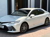 Toyota Camry 2021 годаүшін15 950 000 тг. в Алматы