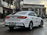 Hyundai Sonata 2020 года за 9 999 000 тг. в Алматы – фото 5