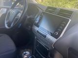 Toyota Land Cruiser Prado 2022 года за 26 500 000 тг. в Караганда – фото 3
