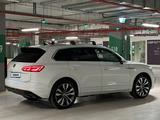 Volkswagen Touareg 2019 года за 33 000 000 тг. в Астана – фото 3