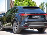 Lexus RX 500h F Sport+ 2023 года за 34 990 000 тг. в Алматы – фото 4