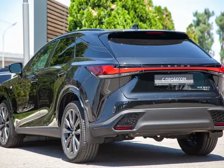 Lexus RX 500h F Sport+ 2023 года за 34 990 000 тг. в Алматы – фото 4