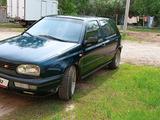 Volkswagen Golf 1996 года за 1 750 000 тг. в Уральск – фото 2