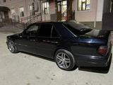 Mercedes-Benz E 280 1994 годаүшін2 700 000 тг. в Астана – фото 4