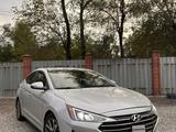 Hyundai Elantra 2019 года за 5 300 000 тг. в Алматы – фото 2