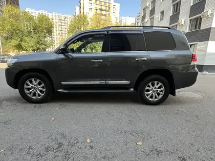 Toyota Land Cruiser 2019 года за 32 500 000 тг. в Алматы – фото 2