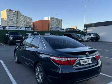 Toyota Camry 2015 года за 5 650 000 тг. в Актау – фото 4