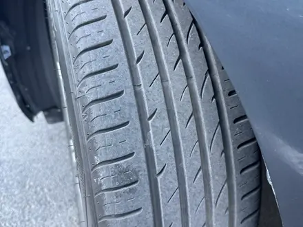 Toyota Camry 2015 года за 5 650 000 тг. в Актау – фото 17