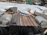 Задние бочки глушителя на тойота Авалон за 35 000 тг. в Алматы