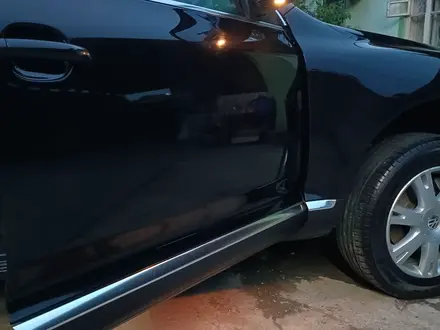 Volkswagen Touareg 2008 года за 7 200 000 тг. в Алматы – фото 43