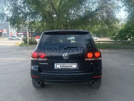 Volkswagen Touareg 2008 года за 7 200 000 тг. в Алматы – фото 7