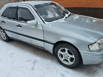 Mercedes-Benz C 180 1996 года за 1 500 000 тг. в Астана