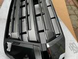 Решетка радиатора на Land Cruiser 200 2016 + с отверстием под камеру! Дублиүшін50 000 тг. в Алматы