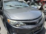 Toyota Camry 2013 годаүшін1 000 000 тг. в Караганда – фото 3